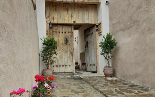 تصویر 11 - اقامتگاه بومگردی اله بوم (زرد گل) با صبحانه رایگان در قزوین