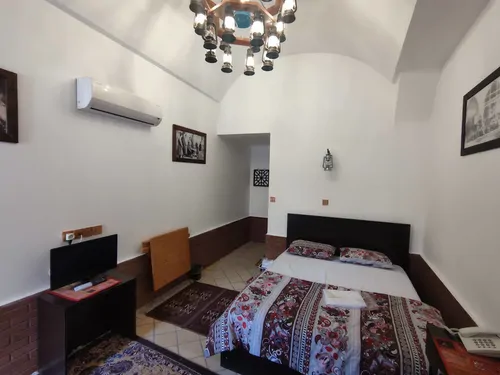 تصویر 2 - هتل سنتی فانوس ویونا (سارونا) در کاشان