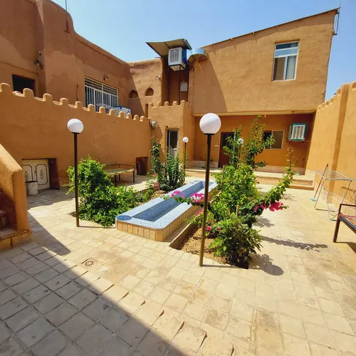 تصویر 13 - سوییت  شمس العماره (اتاق صد طاقچه) در  اردستان