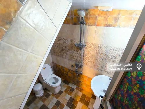 تصویر 15 - اقامتگاه بوم‌گردی ترنج (اتاق نارگل) در  کاشان