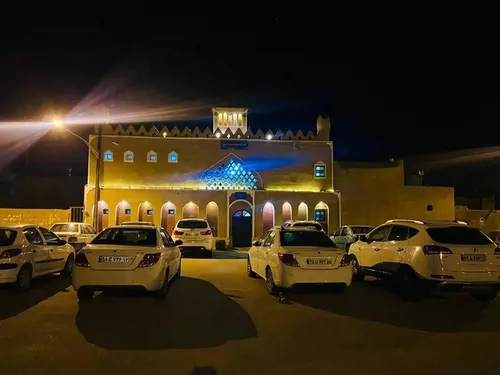 تصویر 4 - اقامتگاه بوم‌گردی راوي كوير مصر (اتاق شاه نشین) در  خور و بیابانک