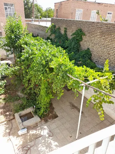 تصویر 2 - خانه خونه باغ در شهرکرد