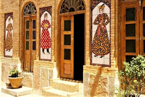 تصویر 2 - اقامتگاه بوم‌گردی (رنگارنگ) در شیراز
