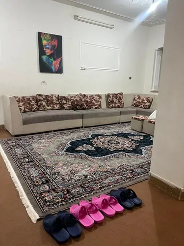 تصویر 2 - خانه منزل مبله ۳ خوابه همکف حیاط دار در شیراز