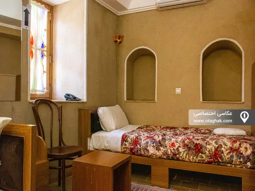 تصویر 3 - اقامتگاه بوم‌گردی خانه سه نیک(اتاق میترا) در  یزد