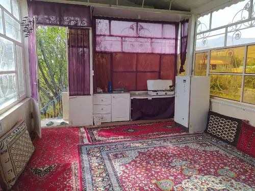 تصویر 4 - کلبه بام طلایی در نیشابور