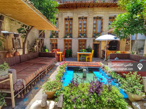 تصویر 6 - اقامتگاه بوم‌گردی عمارت هفت رنگ (سنگ و سیاه) در  شیراز