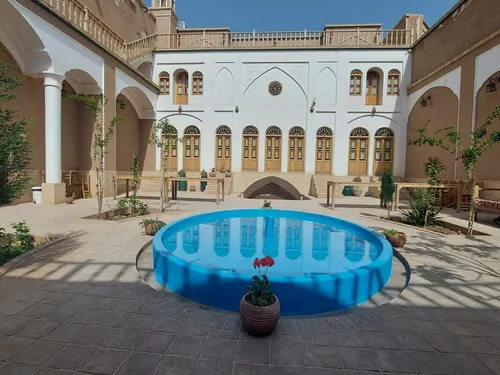 تصویر 2 - هتل سنتی خانه پارسی (چهار تخته زیرزمین ۲) در  کاشان