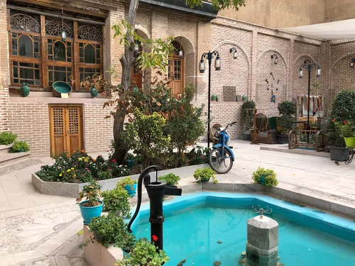 تصویر 8 - هتل سنتی  نبوی (عقیق) در  قزوین