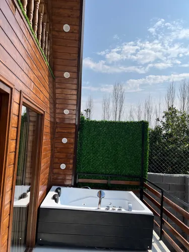 تصویر 17 - کلبه سوئیسی جکوزی دار عادل در  بابل کنار