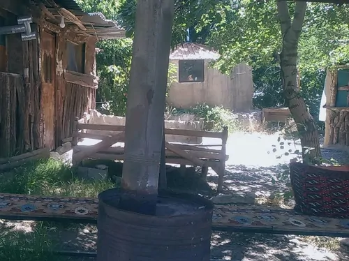 تصویر 3 - اقامتگاه بوم‌گردی مزرعه گردشگری شبهای کردان کلبه۲ در کردان