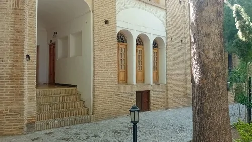 تصویر ۱ - هتل سنتی متولی باشی (1) با صبحانه رایگان در  ماهان