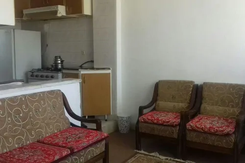 تصویر 2 - آپارتمان مبله تمیز در  یزد