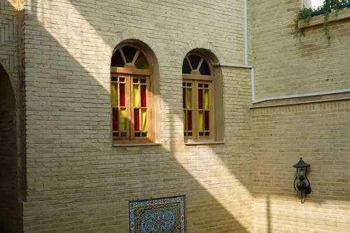 تصویر 3 - هتل سنتی فضایی آرام و قدیمی .ذمحیط گرم و صمیمی در شیراز