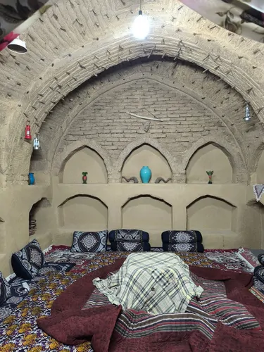 تصویر 5 - اقامتگاه بوم‌گردی عمارت دواشکوب علویجه  در  نجف آباد