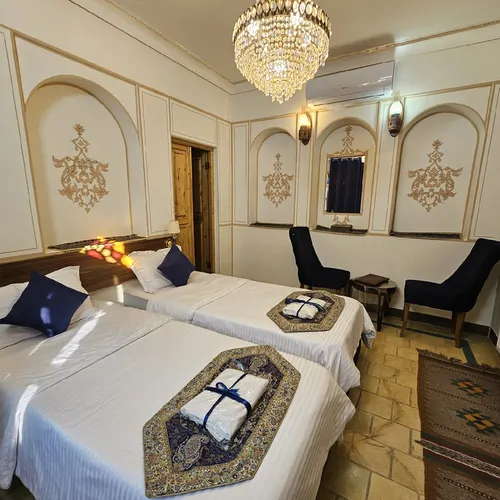 تصویر 3 - هتل سنتی گل آرا (اتاق گلبرگ) در  اصفهان