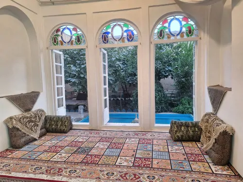 عمارت بانو (اتاق سه دری) با صبحانه رایگان