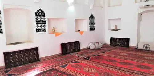 تصویر 2 - اقامتگاه بوم‌گردی اکرم خان (دالان راست، بالا، اتاق 2) در نهبندان