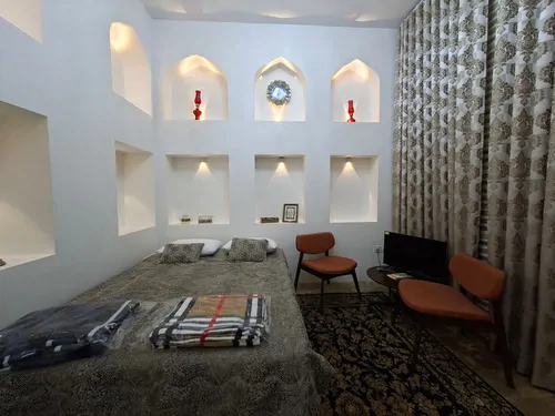 عمارت اعیانی (کیخسرو) با صبحانه رایگان