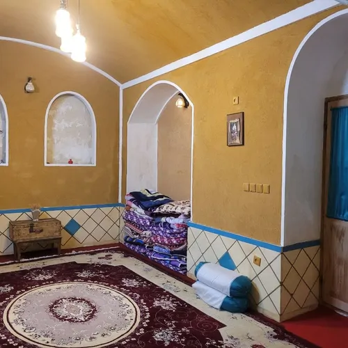 تصویر 3 - اقامتگاه بوم‌گردی ترنج (اتاق نارگل) در  کاشان
