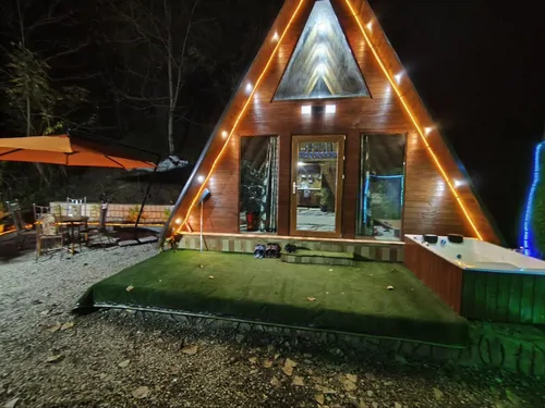 تصویر 14 - کلبه سوئیسی آرسین با جکوزی در  لفور