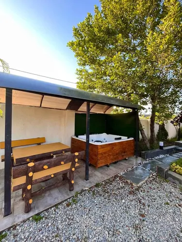 تصویر 15 - کلبه چوبی لوکس آرنا با جکوزی در رامسر