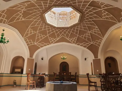 تصویر 11 - هتل سنتی سرای دلنواز (اتاق تاج السلطنه) در  کاشان