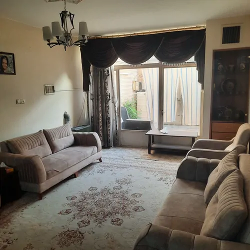 تصویر 3 - خانه حیاط دار در اصفهان