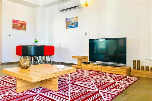 تصویر 4 - آپارتمان ساحلی در برج مینا در کیش