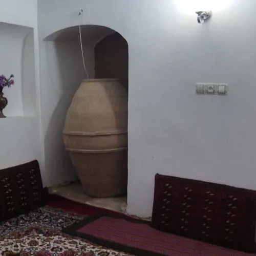 تصویر 2 - اقامتگاه بوم‌گردی عمارت دلگشا (سوئیت سنتی ۴ نفره) در ماهان