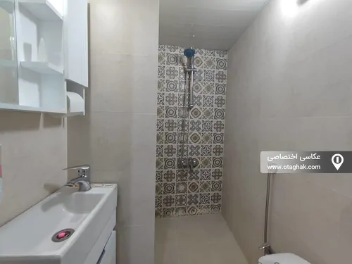 تصویر 11 - اقامتگاه بوم‌گردی آیدا بانو (اتاق آبی) در  شیراز
