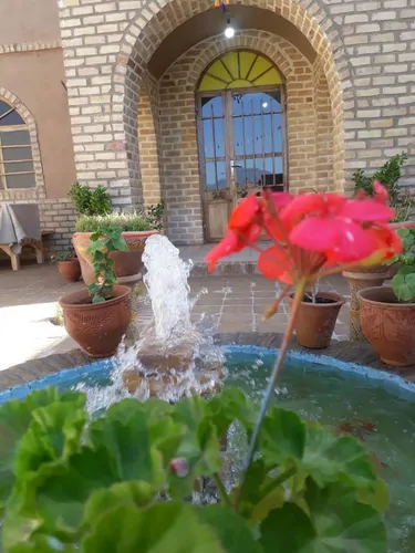 تصویر 3 - اقامتگاه بوم‌گردی رمضان بیک(اتاق خیام) در کاشمر