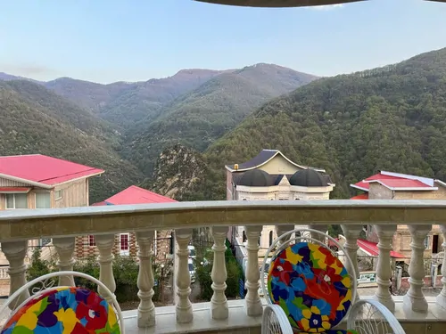تصویر ۱ - خانه جنگلی آنیل گیلده در  گردنه حیران