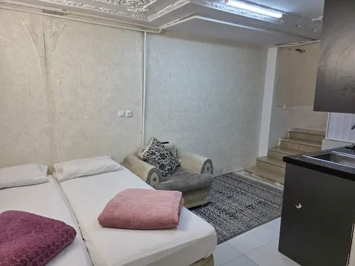 حسینی (۶ تخته نزدیک حرم)