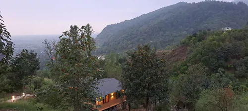 تصویر 25 - کلبه بلوط (۱) با جکوزی در  رامسر