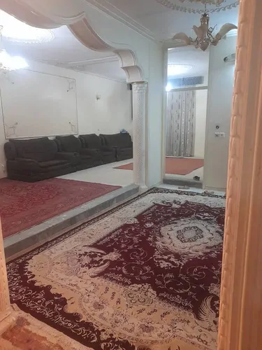 تصویر 4 - خانه سه خوابه حیاط دار در شیراز
