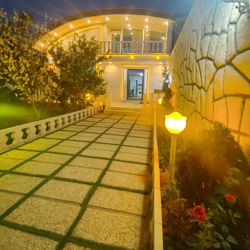 تصویر 2 - ویلا باغچه با بنای دوبلکس واستخر روبا در ملارد 