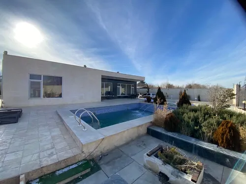 تصویر 2 - ویلا استخردار آبگرم رونیا در کمال شهر