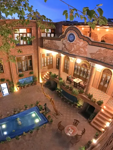 تصویر 4 - هتل سنتی رزاز (شاه نشین)  در تهران