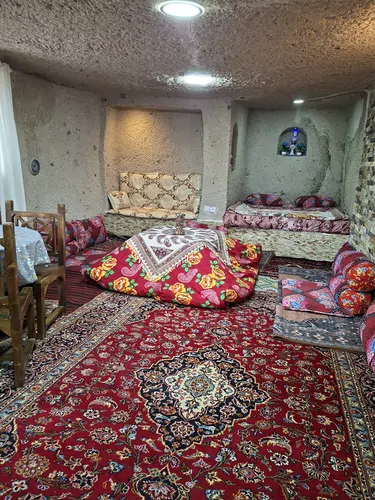 تصویر 2 - سوییت سنگی ارکیده کندوان در  اسکو