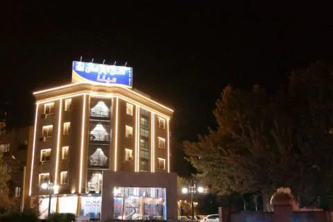 تصویر 4 - هتل آپارتمان مینا رویال چهارتخته یک کاناپه در مشهد