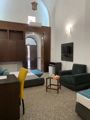 تصویر ۱ - هتل سنتی قهرمانی (واحد 101) با صبحانه رایگان در  قزوین