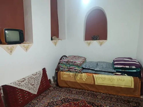 تصویر 9 - اقامتگاه بوم‌گردی دمواژه (واحد مس بابا 1) در  مهدی شهر