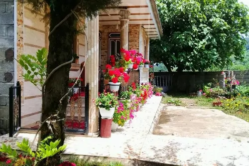 تصویر 5 - خانه باغ زیبا در  اسالم