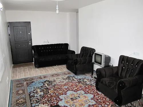 تصویر 2 - آپارتمان صغیری (شماره ۱۳) در زیارت