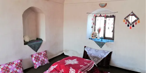 تصویر 1 - اقامتگاه بوم‌گردی رستم خان (اتاق 2) در  فردوس