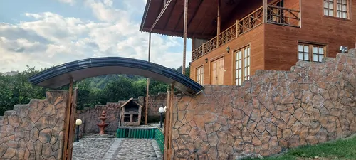 تصویر 11 - کلبه چوبی آواناز در شیرگاه