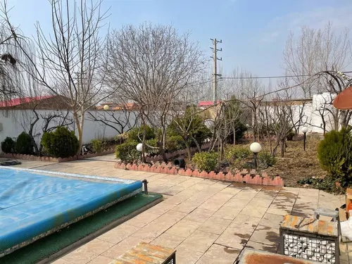 تصویر 4 - ویلا ویلایی شیک با استخر آبگرم بزرگ و حیاط بزرگ و مشجر که در تابستان میوه دارد در کردان
