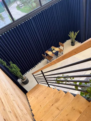 تصویر 18 - کلبه شیشه ای افرا تراس دار در  ماسال