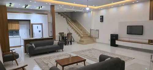 تصویر 4 - ویلا استخردار آبگرم پارسا با فوتبالدستی در چهارباغ